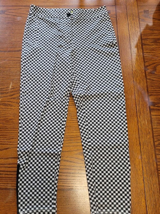 Betabrand Other - Kids Black & White Patterned Leggings